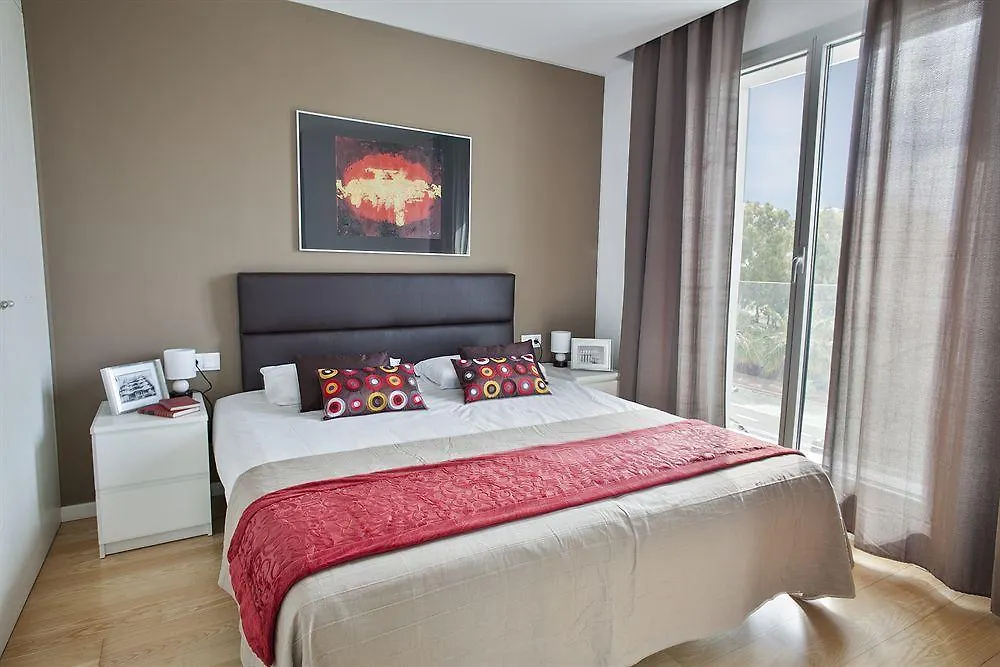 Mistral City Pool Apartments Barcelona 0*,  Spain
