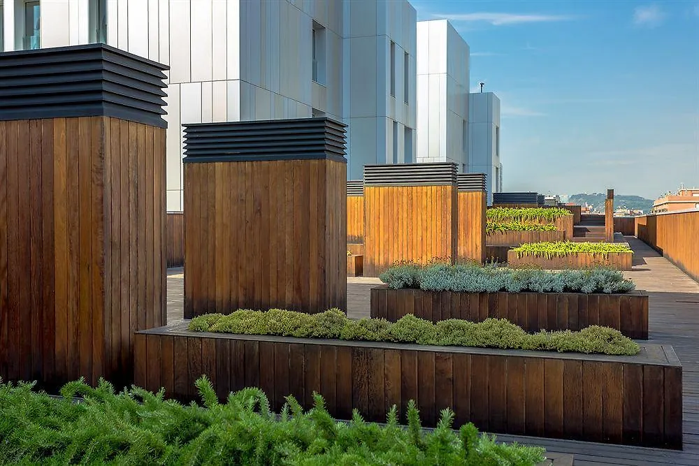 Mistral City Pool Apartments Barcelona